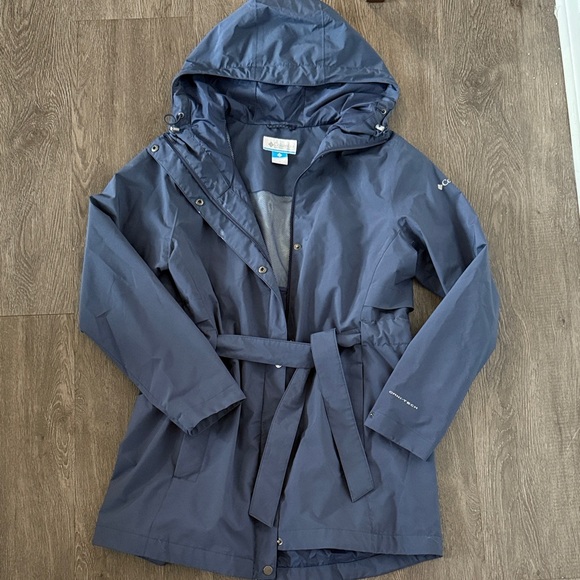 Columbia Navy Belted Rain Jacket - Picture 1 of 6